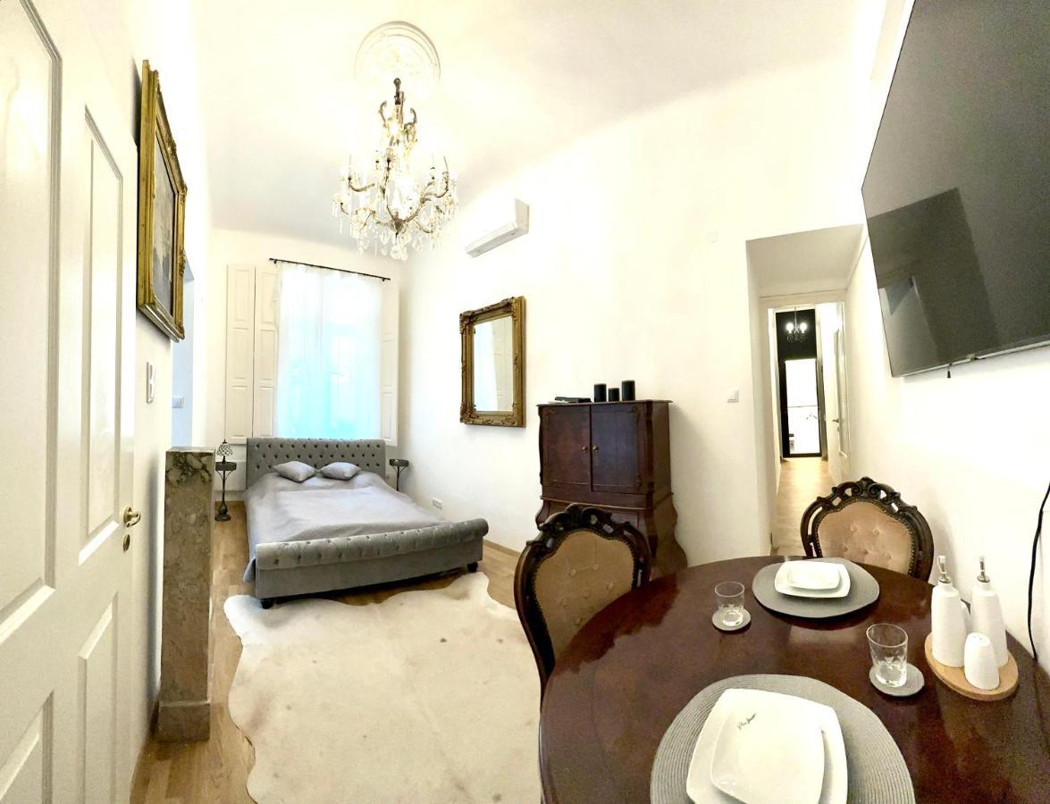 Central River Apartment Danube بودابست المظهر الخارجي الصورة